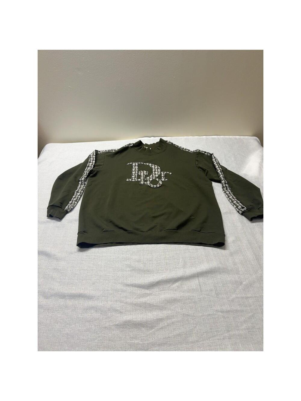 Pagra Unisex Green Crewneck Sweatshirt Size 40 Monogram Trim